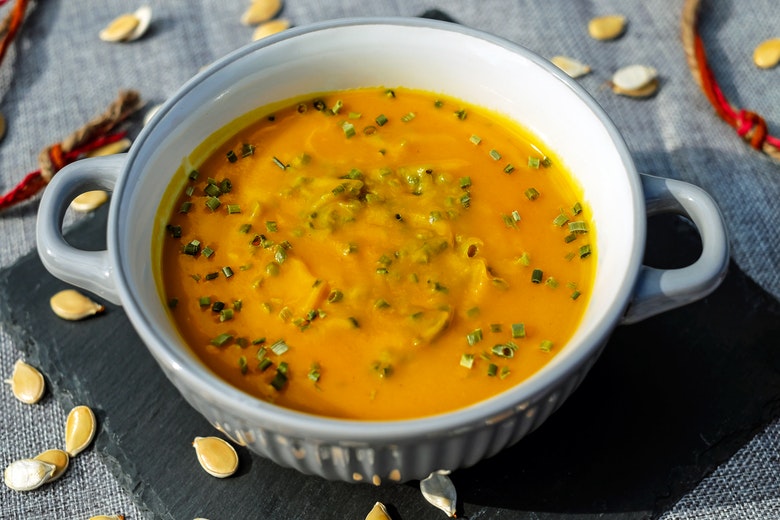 آبگوشت برای استفراغ